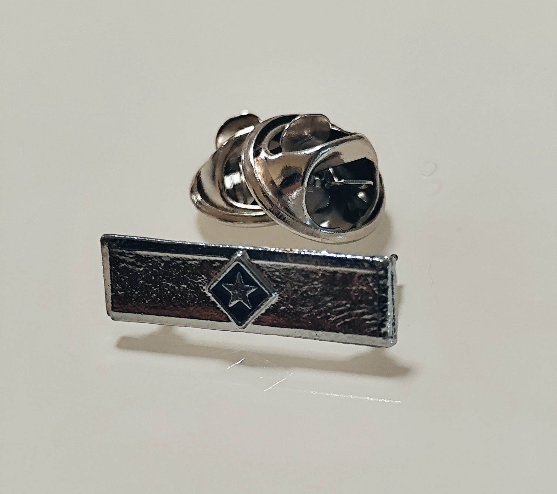 Insígnia metálica de Suboficial para uso na gola e bibico