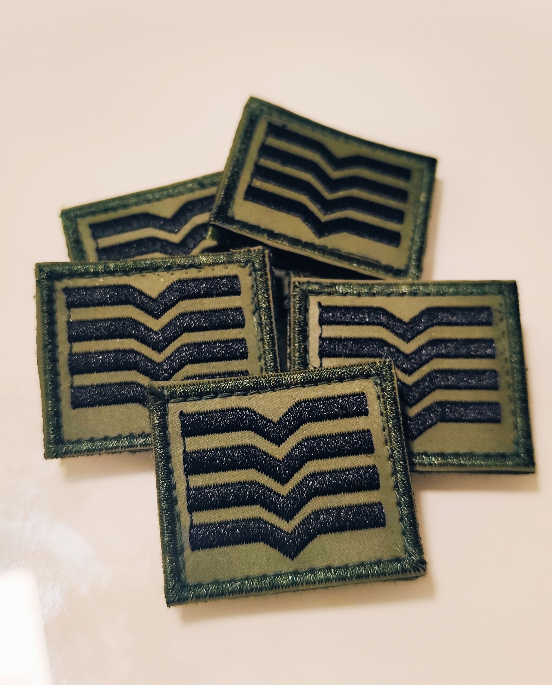 Insignia bordada para 10º Uniforme - 2º Sargento